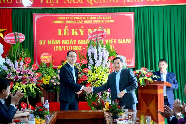 LD Cty tang hoa
